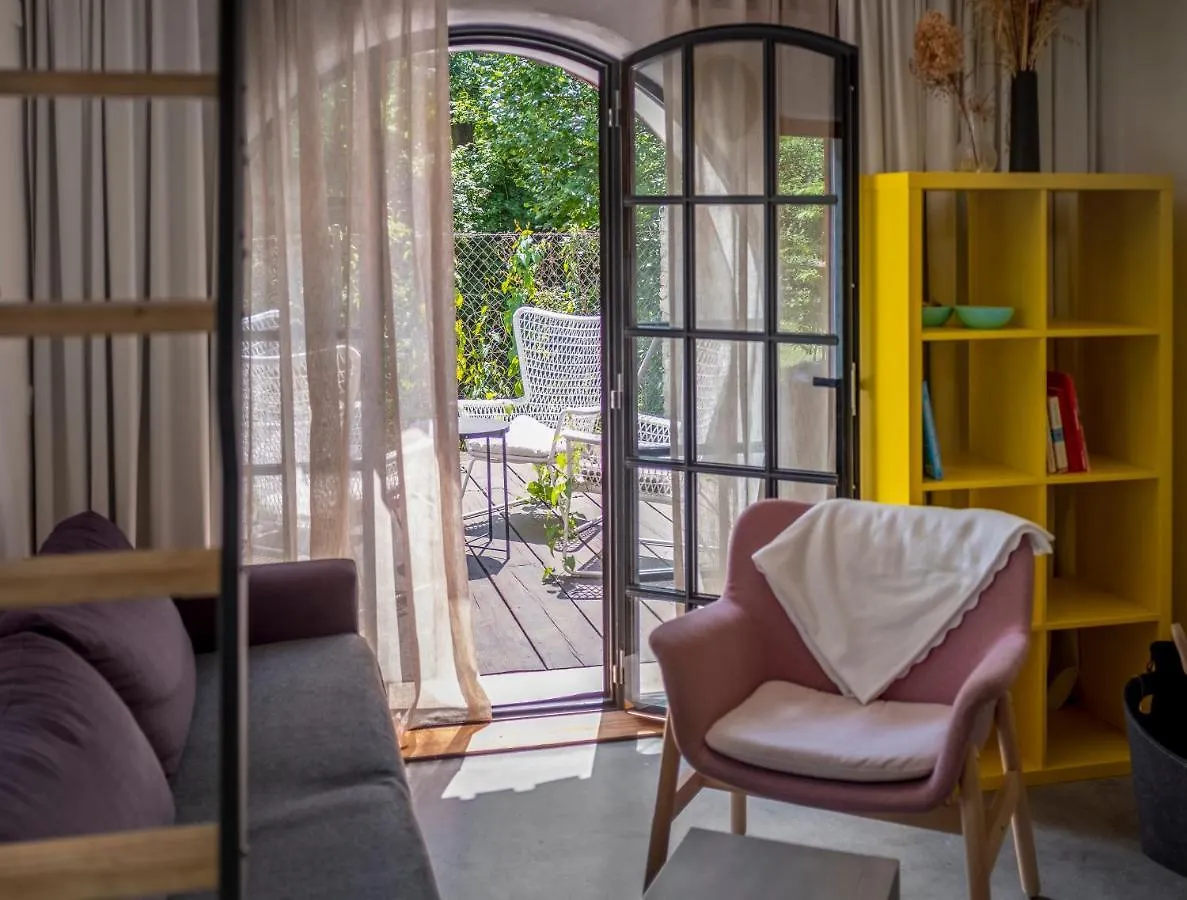 Lejlighed Tiny House, Podkrovni Apartman A Apartman S Vyhledem Do Zahrady Ostrava Tjekkiet