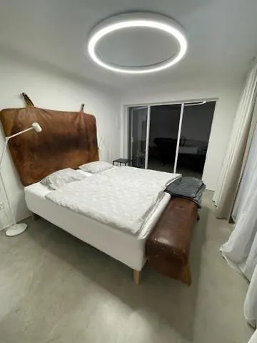 Tiny House, Podkrovni Apartman A Apartman S Vyhledem Do Zahrady Ostrava