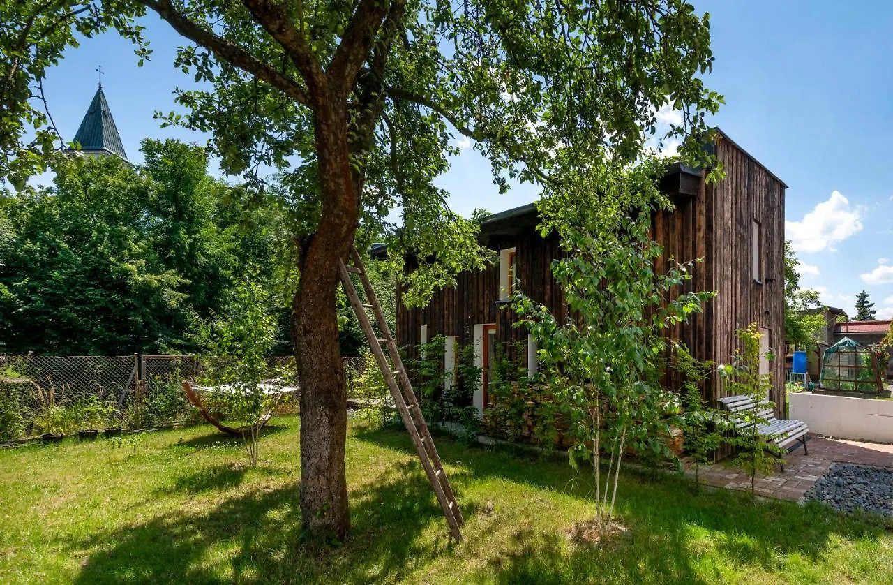 Tiny House, Podkrovni Apartman A Apartman S Vyhledem Do Zahrady Ostrava